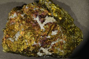 Chalcopyrite, sulfure de Cu