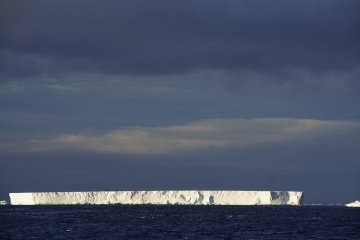 ANTARCTIQUE Iceberg Mer de Weddell